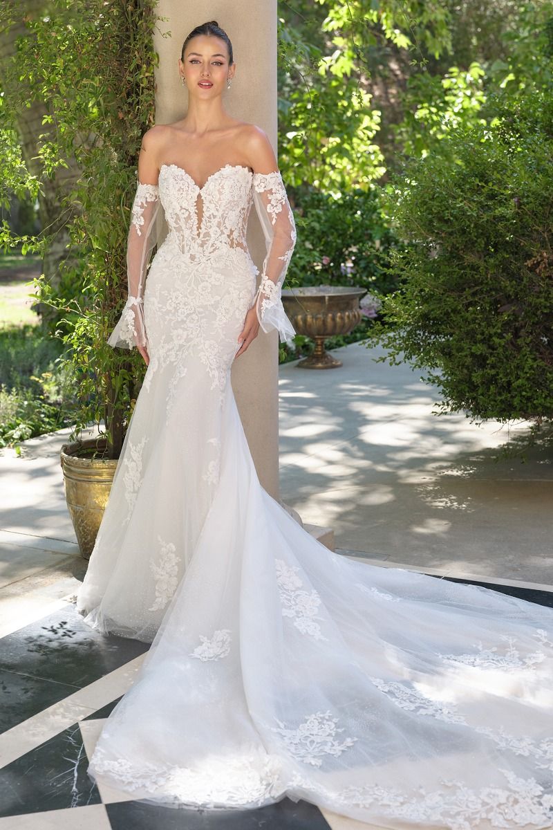 WL065 Hera Lace Mermaid Gown With Removable Sleeves Andrea & Leo